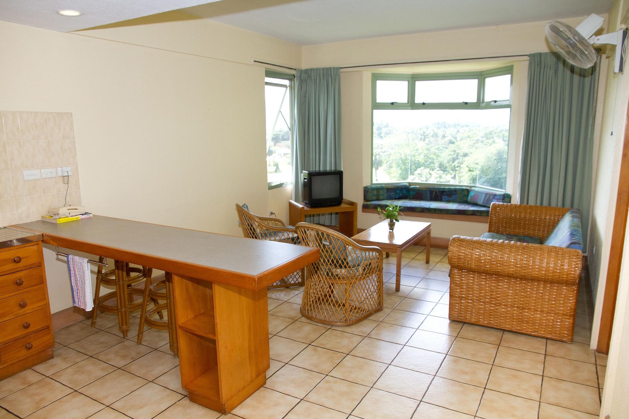 Tanoa Apartments Nadi Extérieur photo