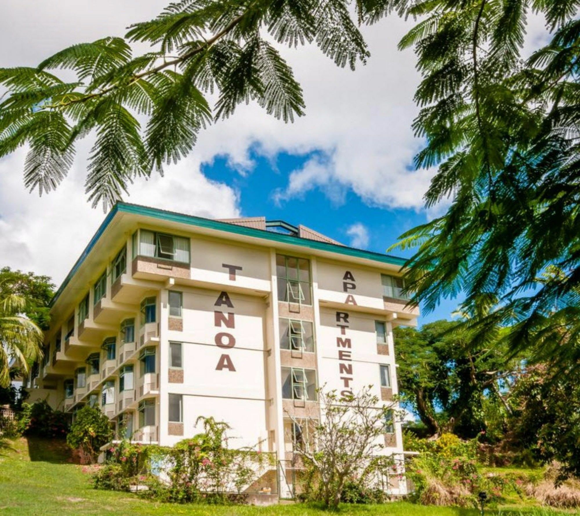 Tanoa Apartments Nadi Extérieur photo